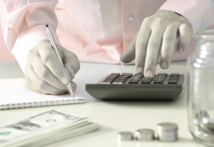 Best Education Loan Calculators for UK Students – 2025