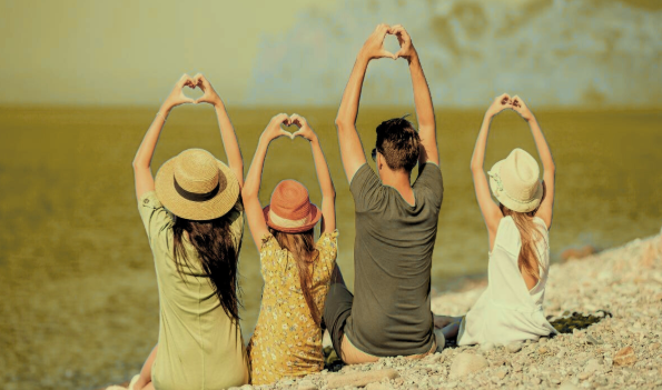 SEO Services 3 The BEST Backpack For Travel With Kids & Why We Ditched Family Suitcases!